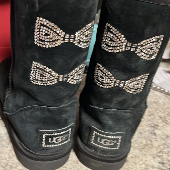 Ugg Short Black Swarovski Crystal Bow Boots. These boots are in exc condition. - Picture 2 of 8